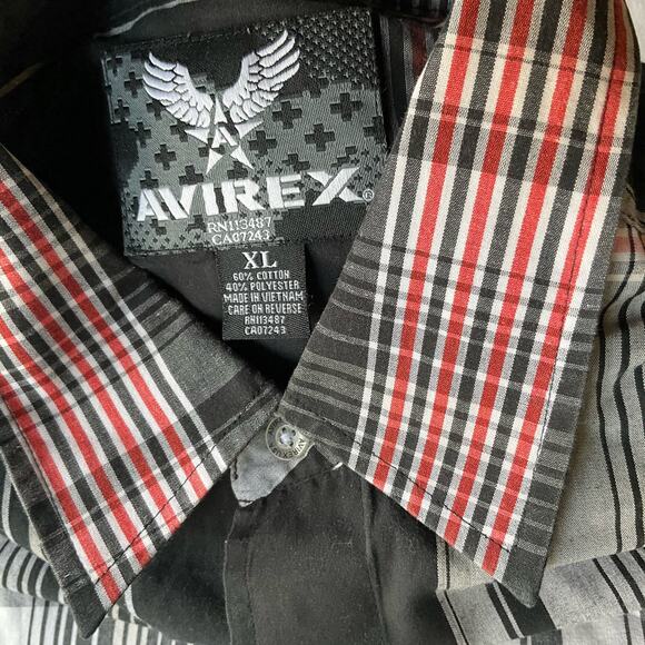 Avirex Men’s Short Sleeve Button Down Shirt size XL, Black Red White Checked - Picture 7 of 8